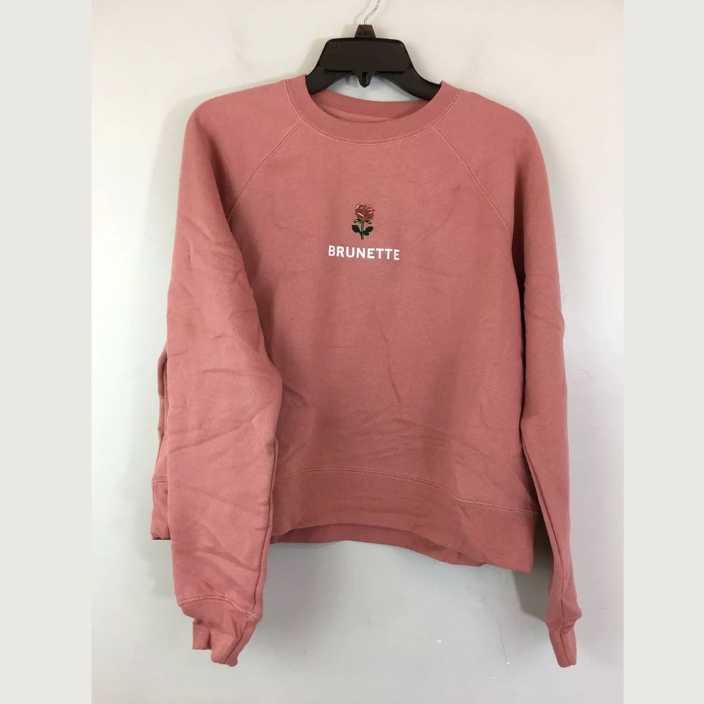 Brunette Middle Sister long sleeve pullover top